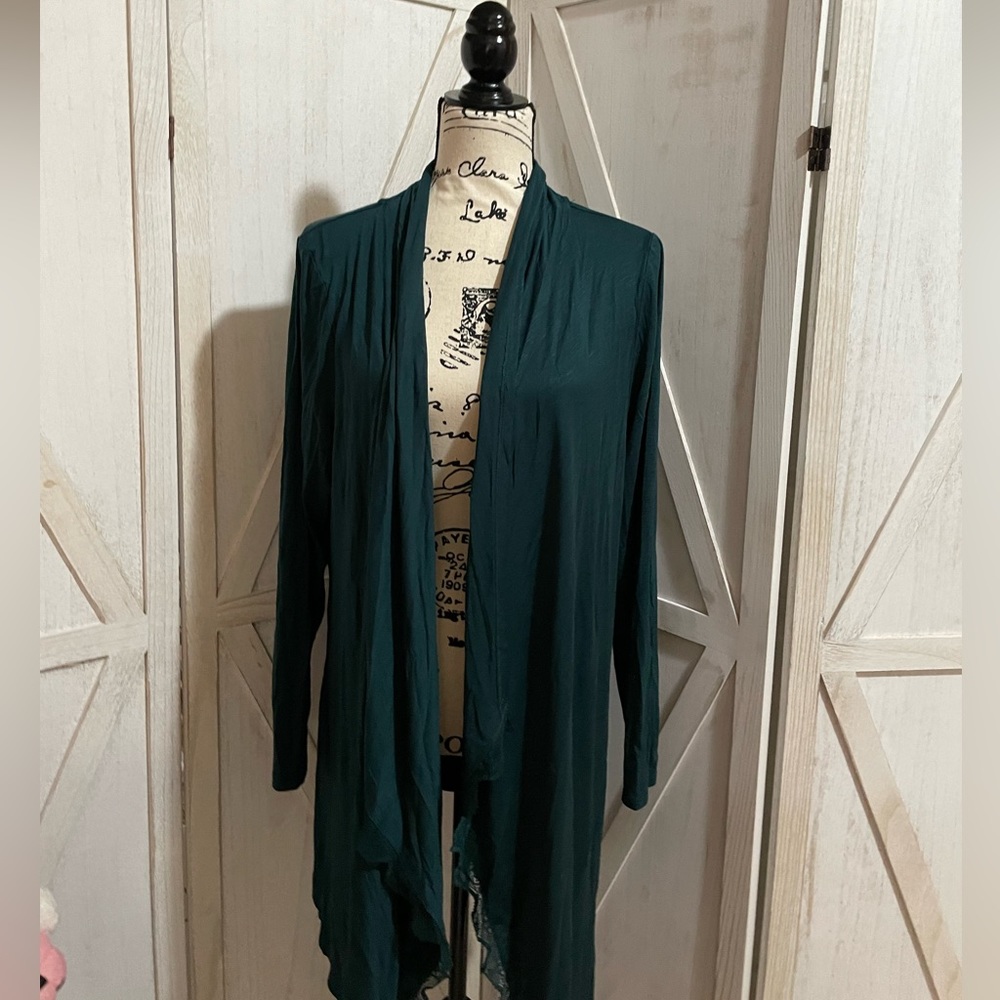 LANE BRYANT EMERALD GREEN LACE TRIM SWING DRAPE FRONT CARDI 14/16 EUC